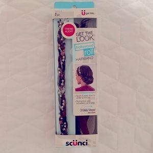 Scunci Hollywood Roll Hairband